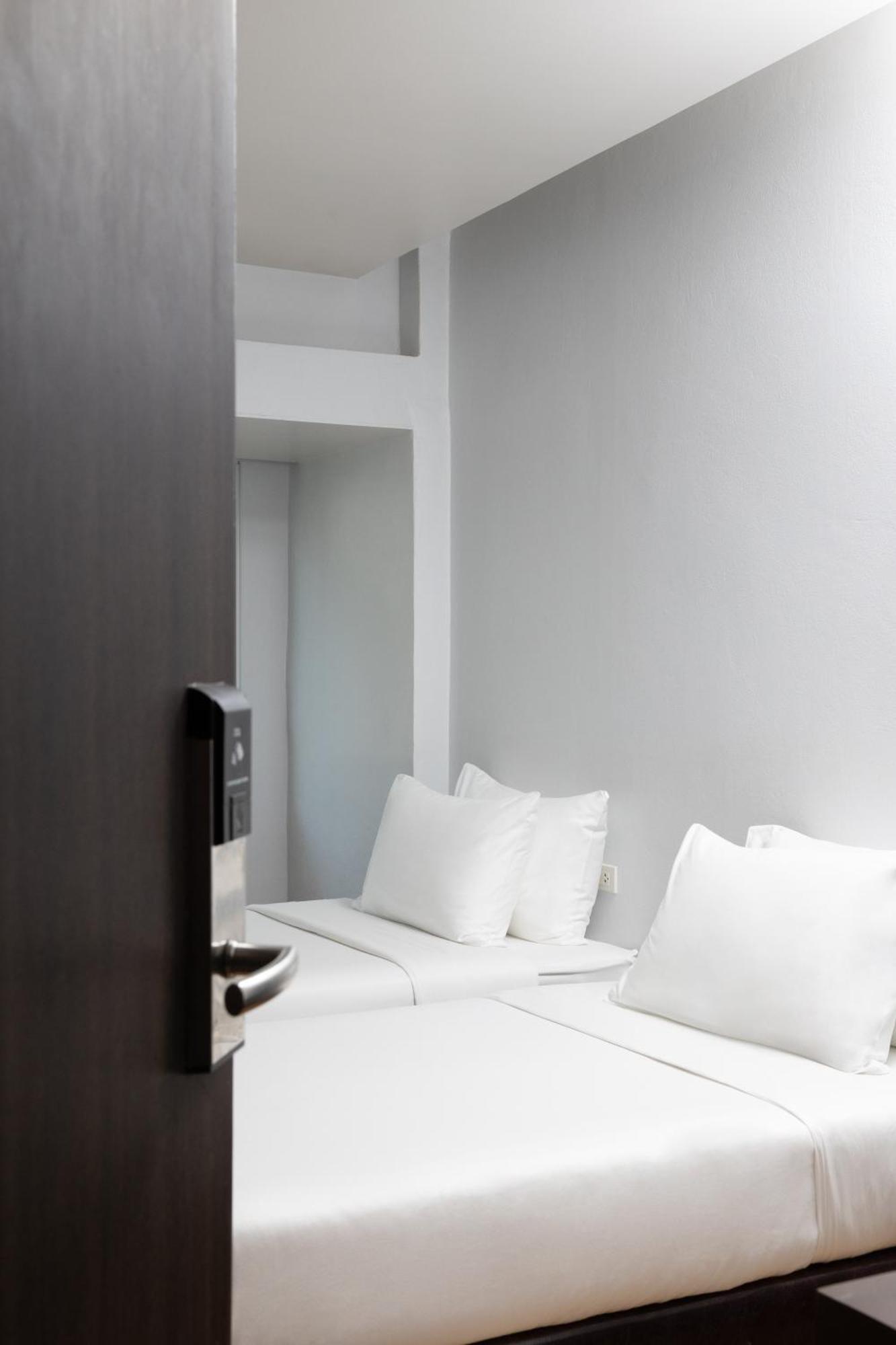 Nantra Silom Hotell Bangkok Rum bild