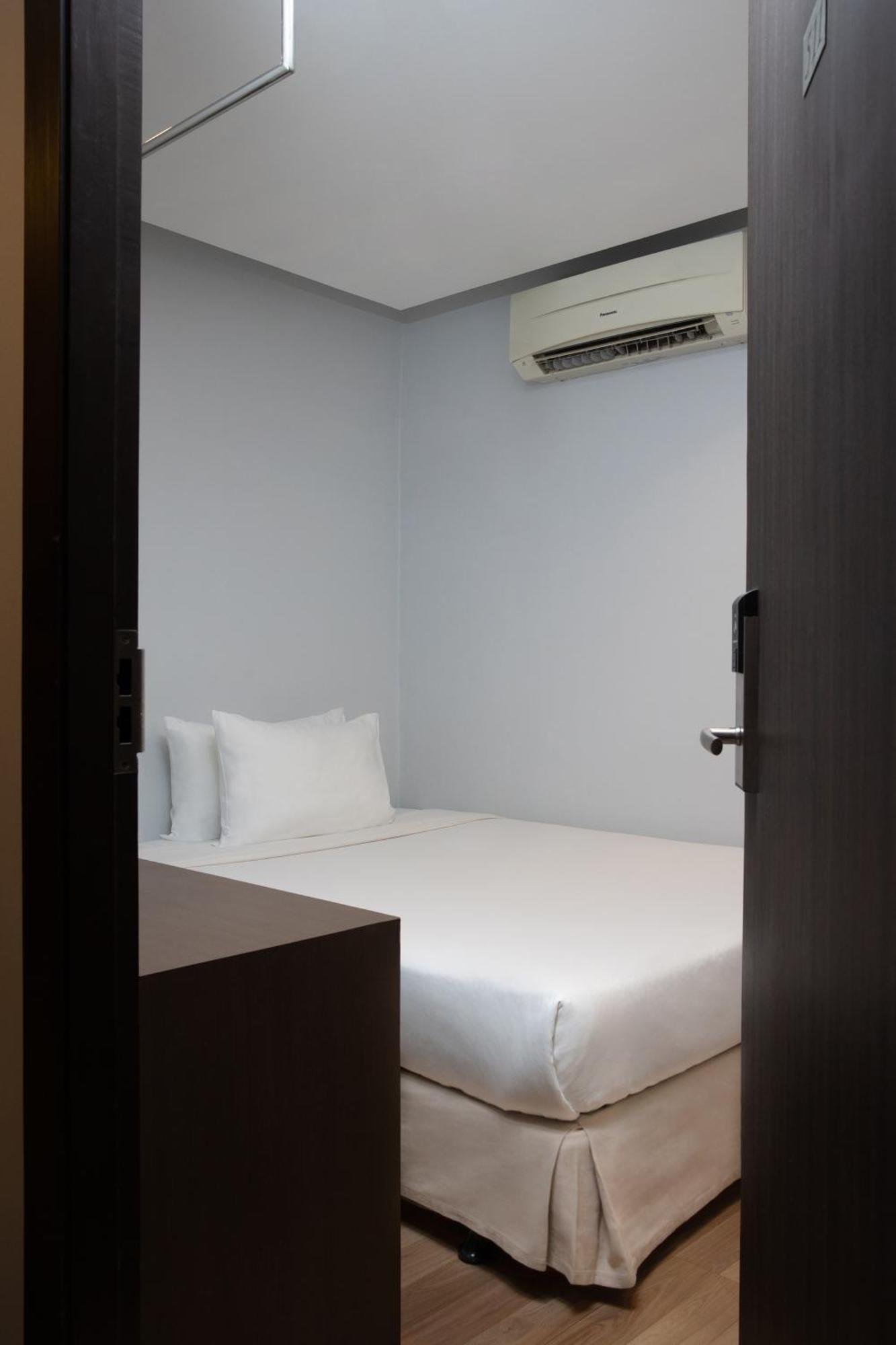 Nantra Silom Hotell Bangkok Rum bild